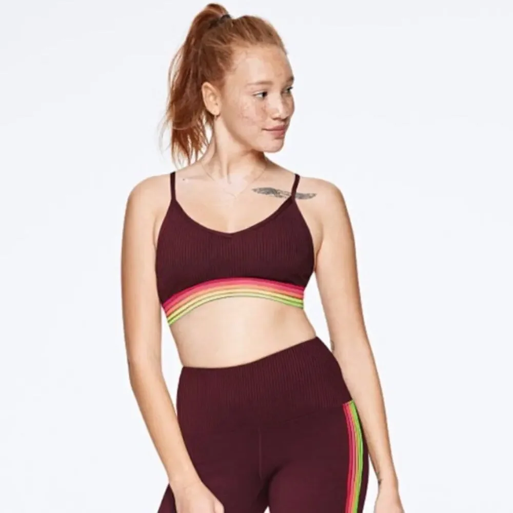 VICTORIA SECRET RIBBED BLACK MULITCOLOR SPORTS BRA SIZE LARGE